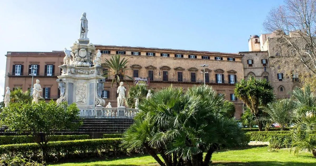 Simone Cupolas View Palermo Włochy