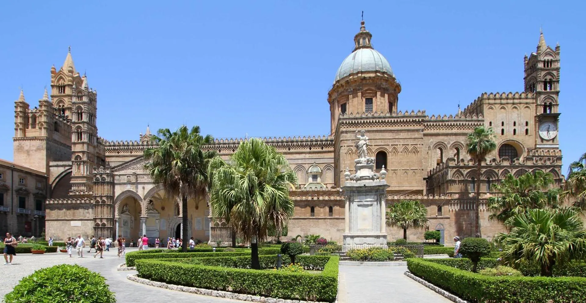 Simone Cupolas View Palermo Apartament